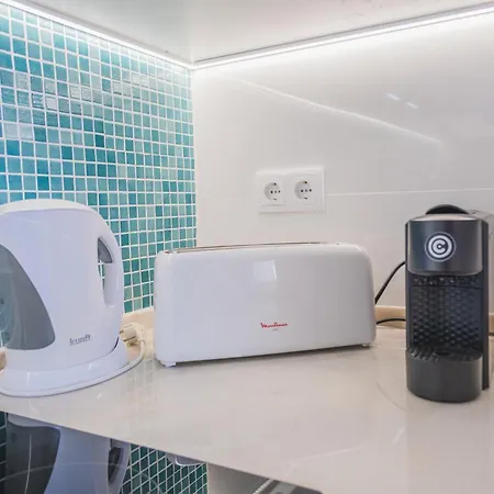 Appartement Sea View 6f *